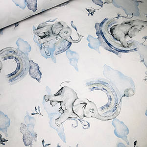 Бавовняна тканина польська сірі слоники з блакитними хмарами та веселками на білому (0464)