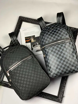 Чоловічі сумки, рюкзаки, барсетки