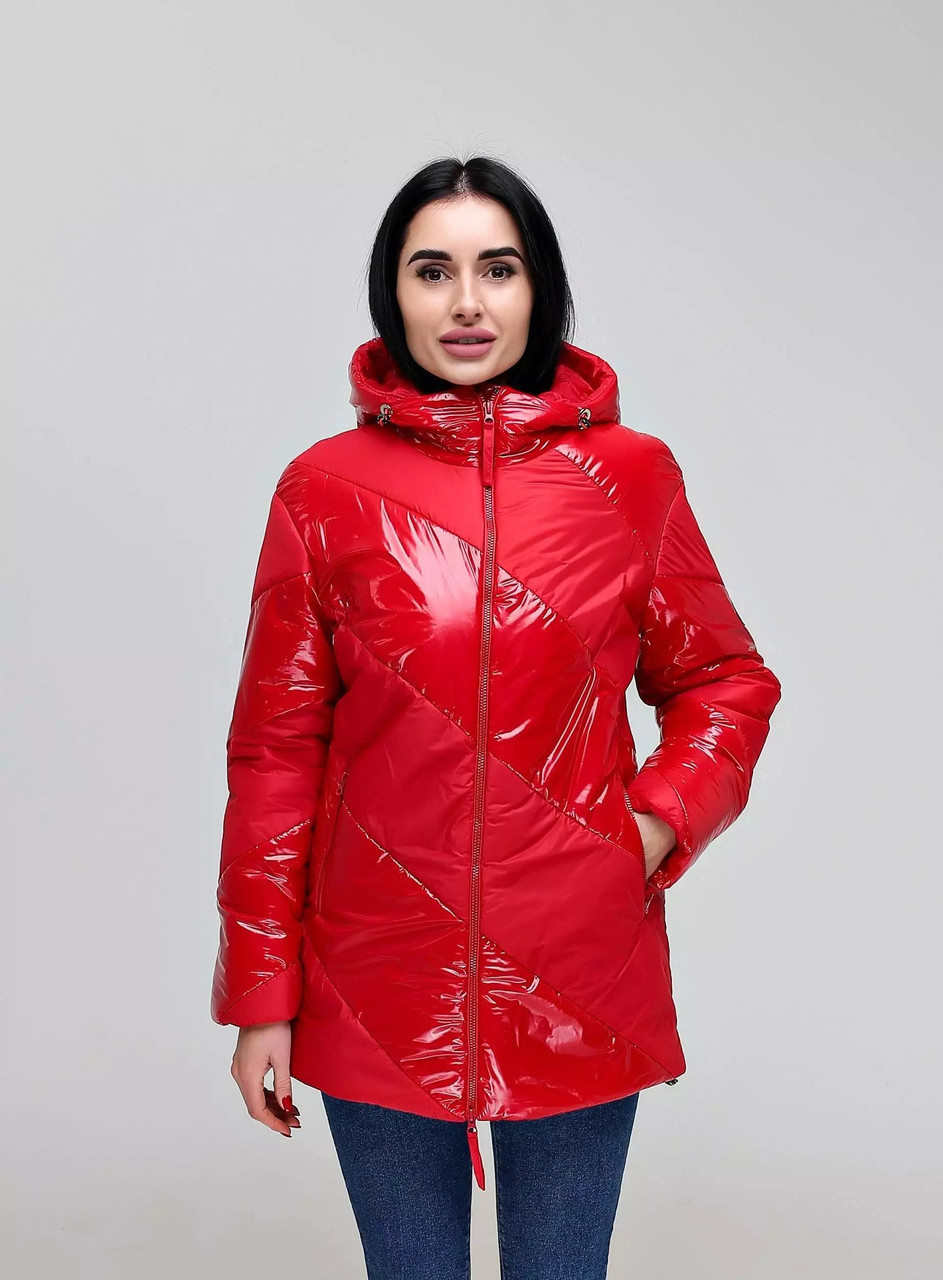 Яскрава стьобана коротка куртка демісезонна, фото 1