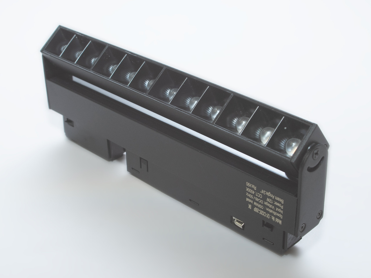 Поворотний світильник для магнітної трекової системи 12 Вт QY-CX20C-200P-BK