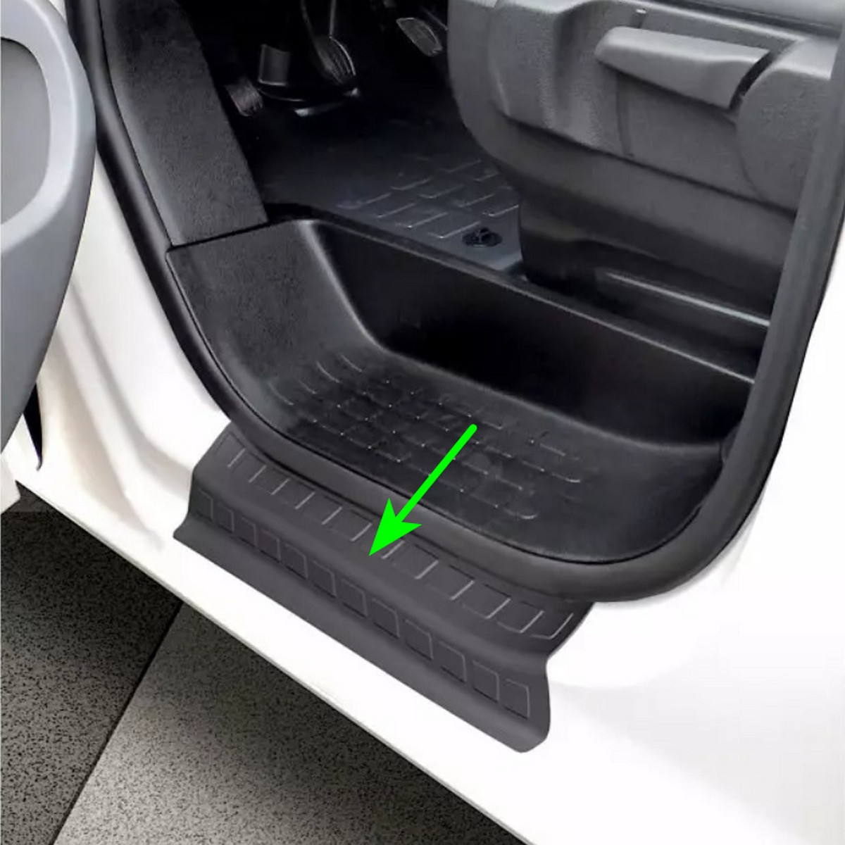 Захисні накладки на пороги для Toyota Proace / Toyota Proace Verso 2016-2024