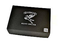 Подарочная коробка черного цвета 34/24/10 см. с наполнителем из крафтовой бумаги