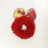 Гумка для волосся з хутра з вушками з тканини і паєток. JM-398 Колір червоний, фото 2