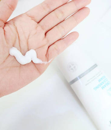 Кремова очищуюча пінка Real Barrier Cream Cleansing Foam, 220мл, фото 3