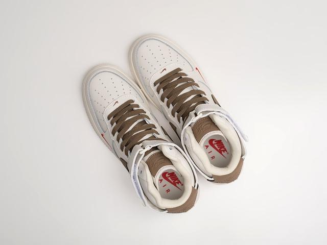 Найк Аир Форс белые с зеленым фото