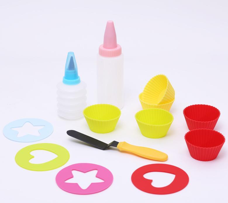 Набір для випічки Young Chef дитячий 13 предметів, фото 1