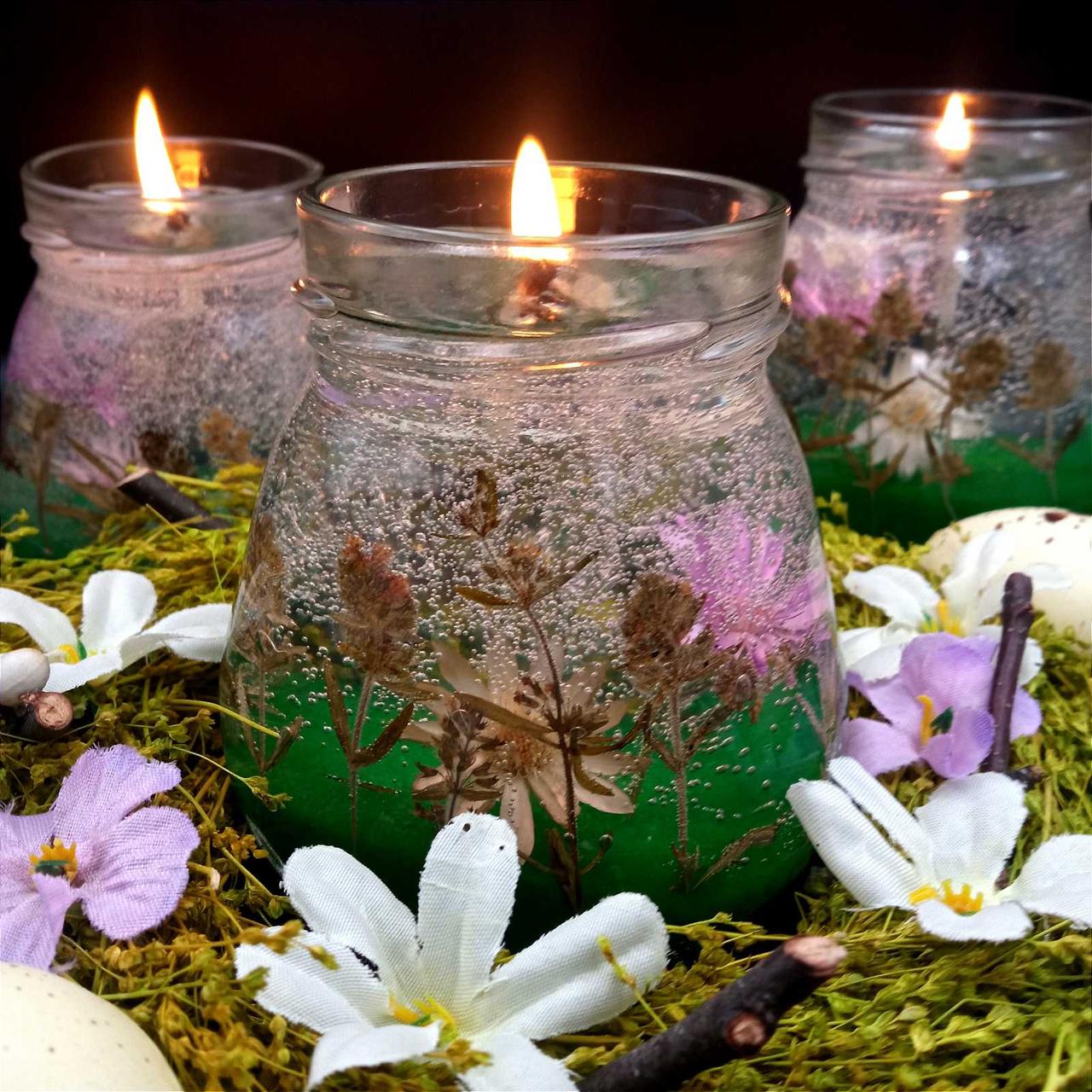 Декоративна гелева свічка Чародійка з натуральними сухоцвітом