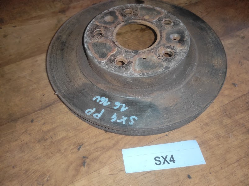 Диск гальмівний передній 5531179J0300 Suzuki SX4 06-14
