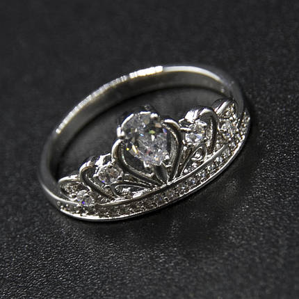 Кольцо серебристого цвета тонкое Xuping Jewelry медицинский сплав корона с белыми сапфирами 18К, фото 1