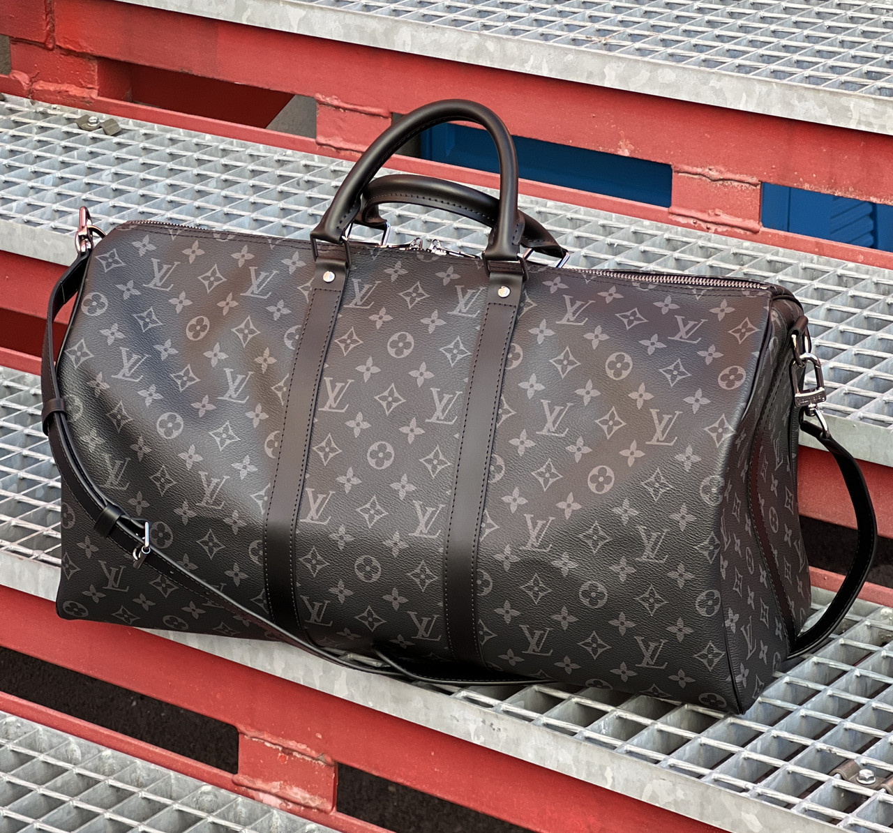 Дорожня сумка Keepall Monogram Eclipse Louis Vuitton (Луї Віттон Кипал Монограм Екліпс) арт. 03-17