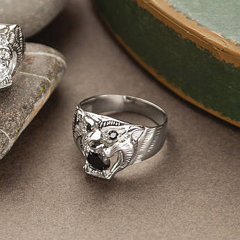 Перстень срібний чоловічий оскал тигра з чорними фіанітами різного розміру
