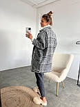 Жіноче вовняне об'ємне пальто в карту на підкладці, фото 5