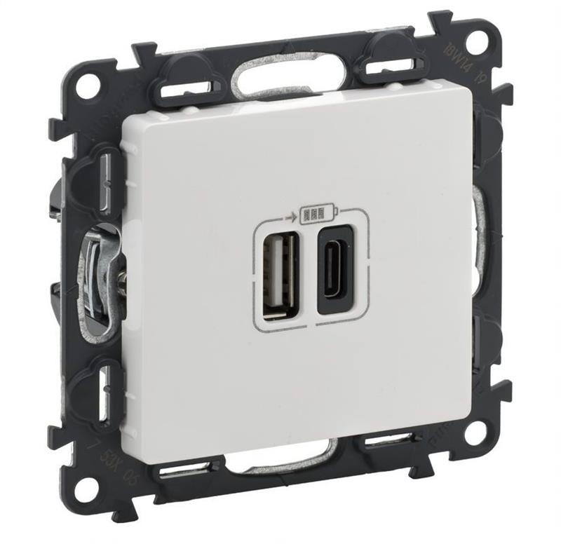 Legrand Valena Life Розетка з двома USB-роз'ємами тип A + тип C 240V / 5V 3000мА,  колір білий