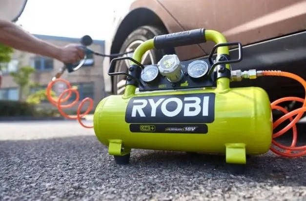 Купить Ryobi Компрессор аккумуляторный ONE+ R18AC-0 4л, 8.3 бар, 15л ...