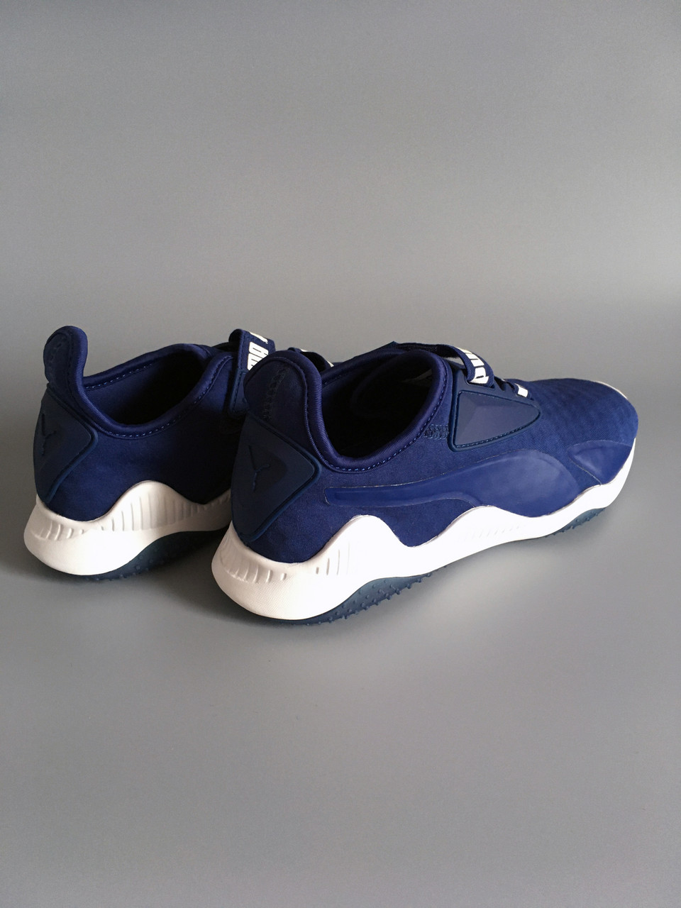 Puma mostros top