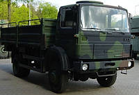 Iveco Magirus 110 4x4 military лобовое стекло, триплекс