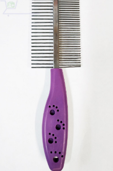 Гребінець двосторонній 25-20, 7*5 см, ручка 10 см