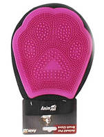 Рукавиця масажна для вичісування шерсті собак та кішок AnimAll Groom рожева