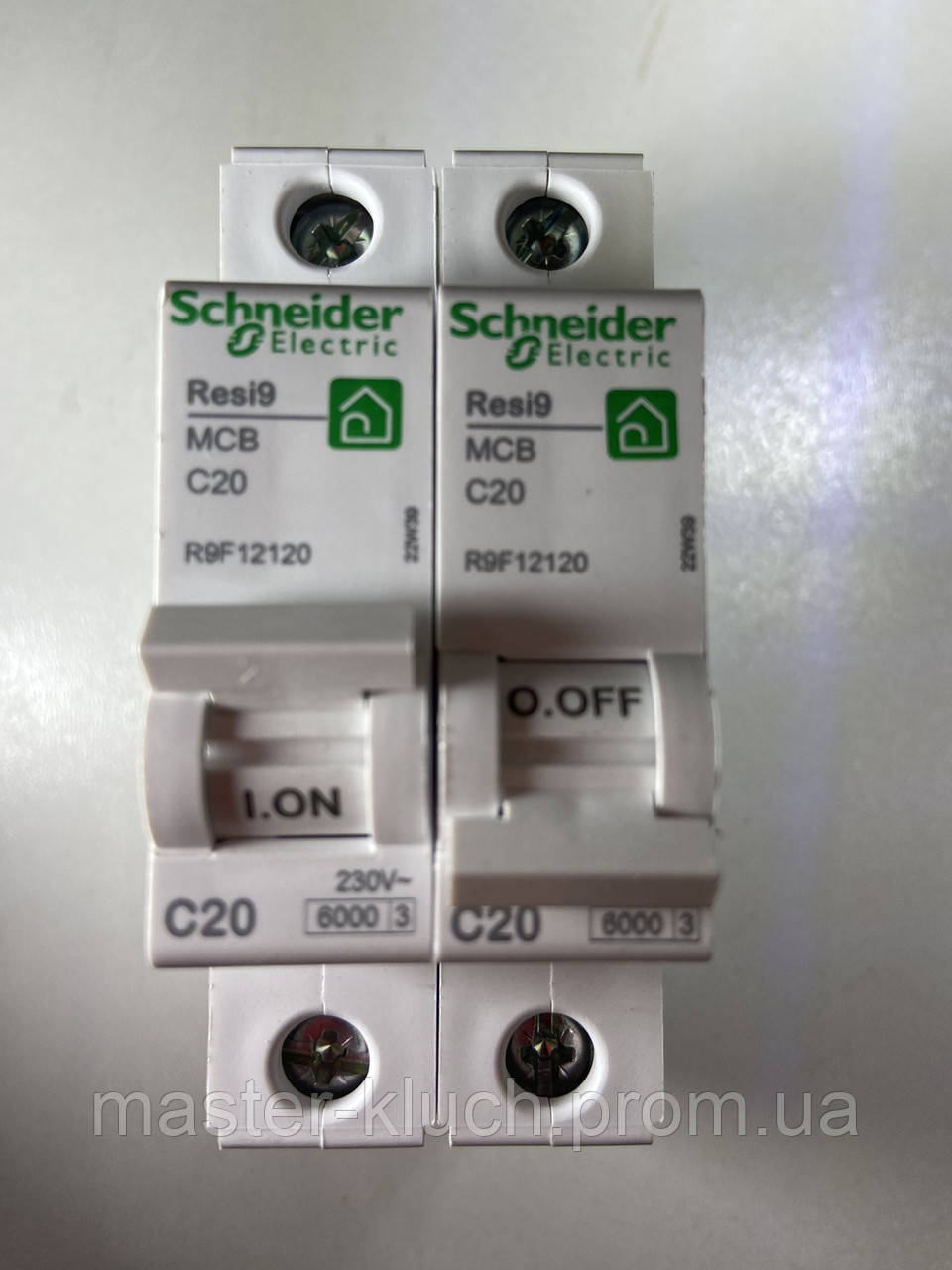 Автоматический выключатель Schneider Electric Resi9 20А 1P С - фото 3 - id-p1767286634