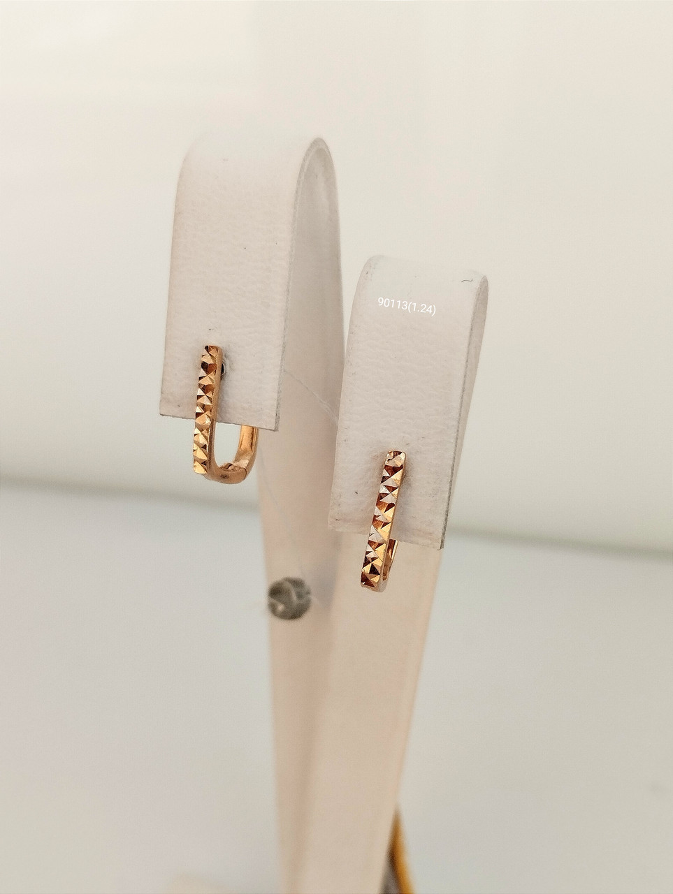 Золоті сережки 585 проби