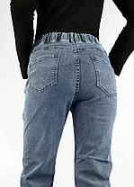 Джинси МОМ на гумці Жіночі стильні джинси з потертостями розміри 25-30 Зелені виворіт, фото 2