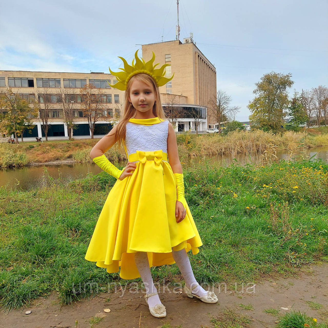 Жовте нарядне плаття на дівчинку костюм Сонечко, Курчатко, Качечка, Кульбаба