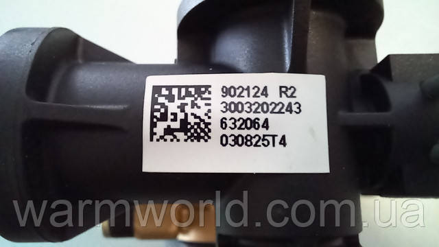 902124 R2 3003202243 632064 030825T4