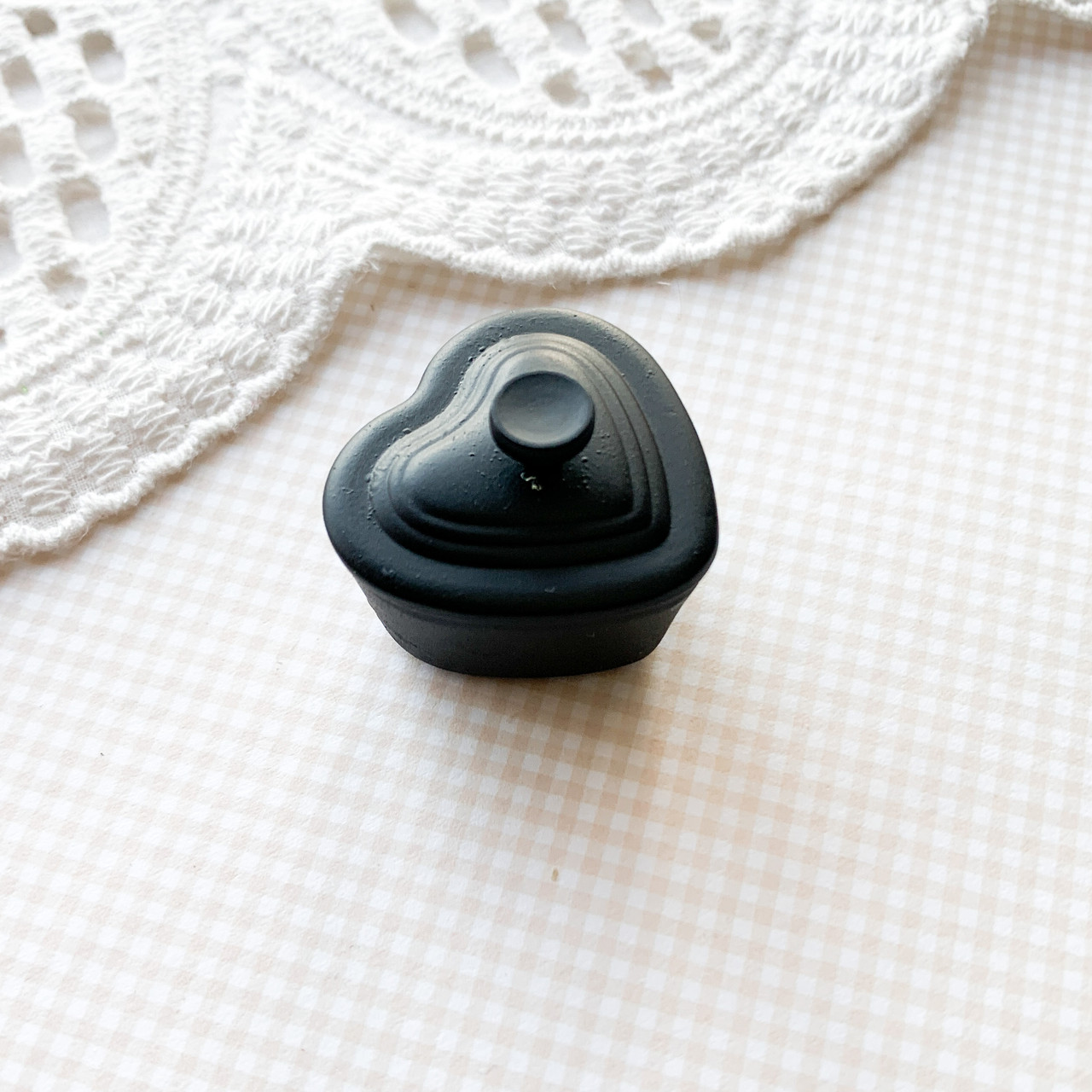 Мініатюра каструлька керамічна Серце 3 см Чорна, фото 1