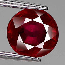 Рубін натуральний  1.57 Ct. 6.7 x 6.7 x 3.7 mm