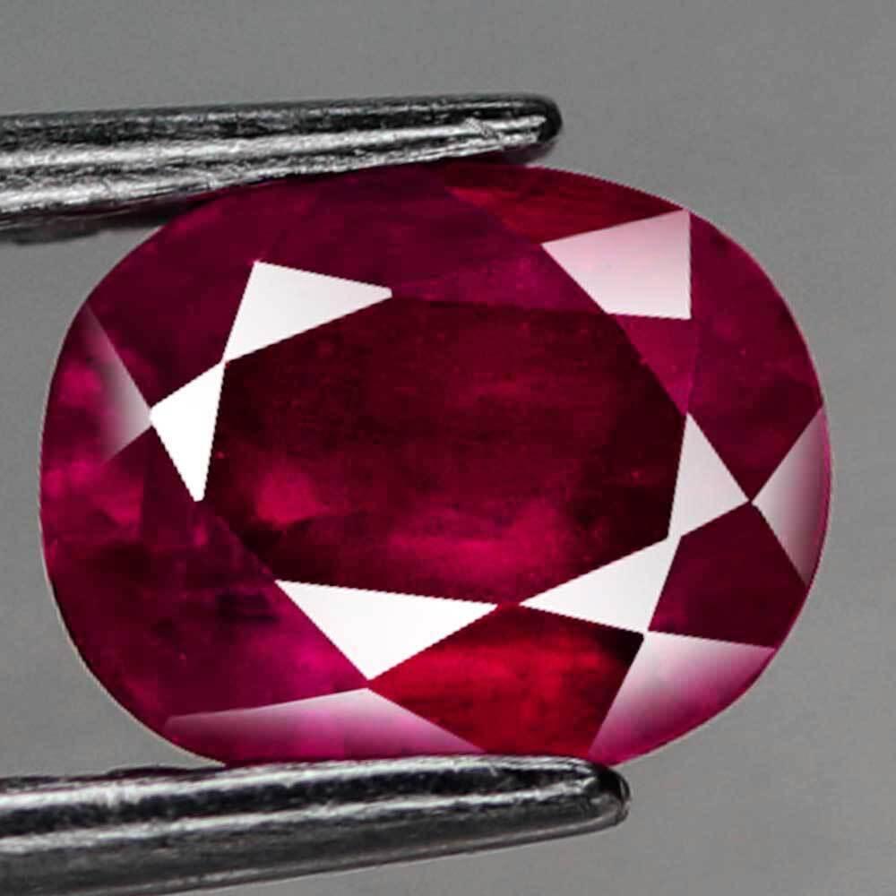 Рубін натуральний 1.34 Ct. 6.5 x 5.2 x 3.8 mm