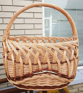 Пасхальний кошик плетений з лози