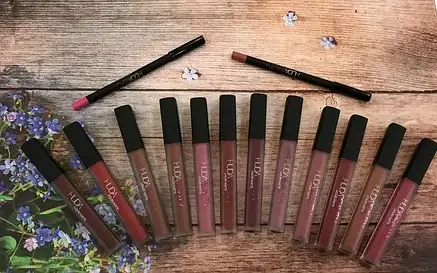 Набір помад HUDABEAUTY 12 штук, Матова зволожувальна помада для губ, фото 1