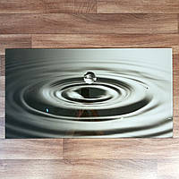 Картина на стекле Капля воды, создающая рябь