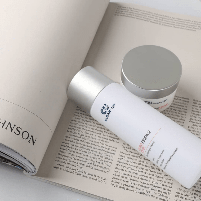 Зволожувальний тонер-есенція з відновлювальним ефектом CU Skin Сlean-Up Hydro Essence Toner, фото 3