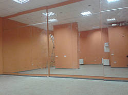 Дзеркала в спортивні зали