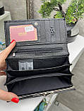 Натуральна шкіра. Чорний жіночий гаманець на кнопці, зверху - лак, 18х9 см (1311), фото 6