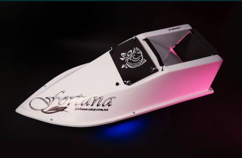 Кораблик для підгодовування Фортуна (45000 mAh) з ехолотом Toslon300