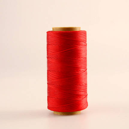 Нитка червона вощена 1 мм для ручного шиття плоска для шкіри 220 м, фото 2