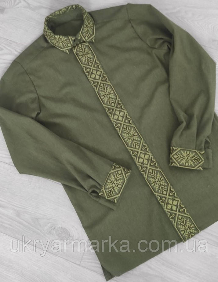 Чоловіча вишита сорочка "Полковник"