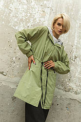 Куртка-вітровка жіноча подовжена з капюшоном оливкова на кнопках з плащівки водонепроникна весна осінь