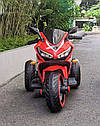 Дитячий мотоцикл на акумуляторі 3-х колісний, електромотоцикл червоний, фото 3