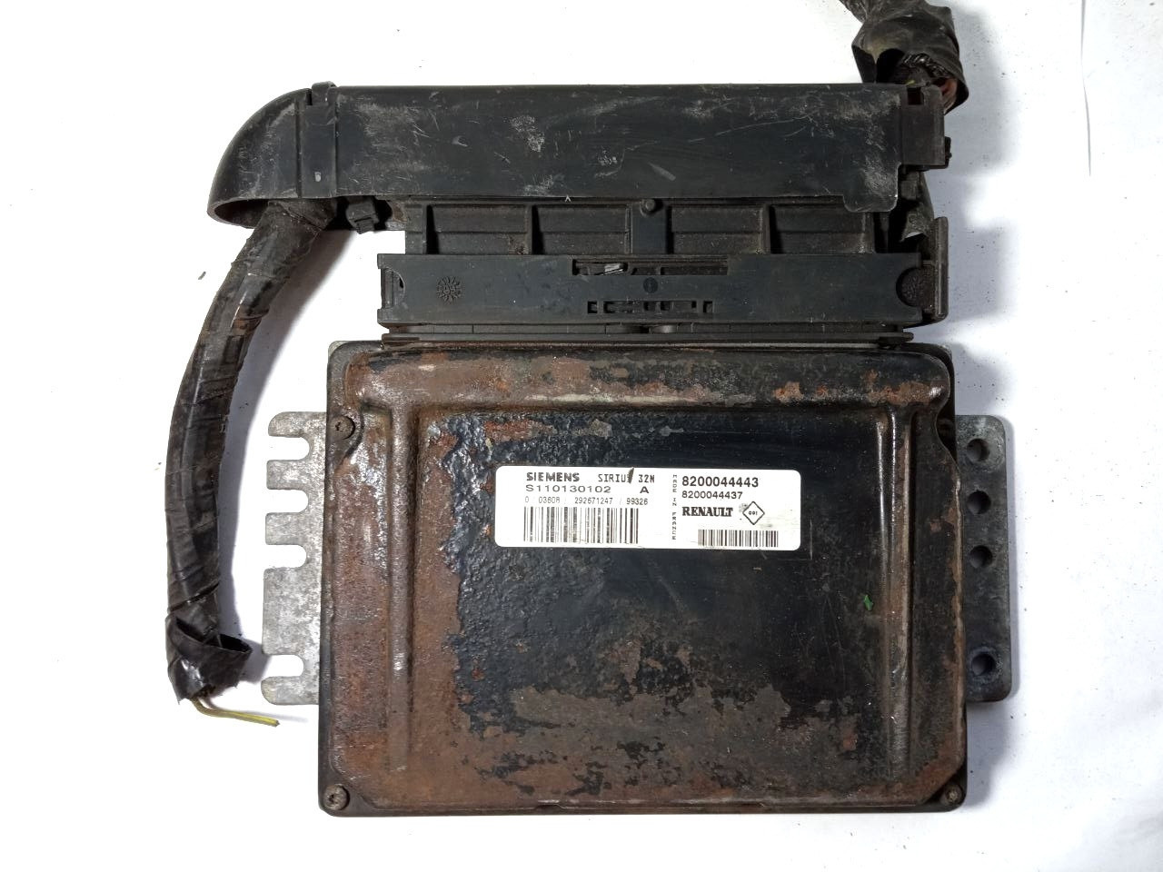 Електронний блок керування S110130102 renault 820044443