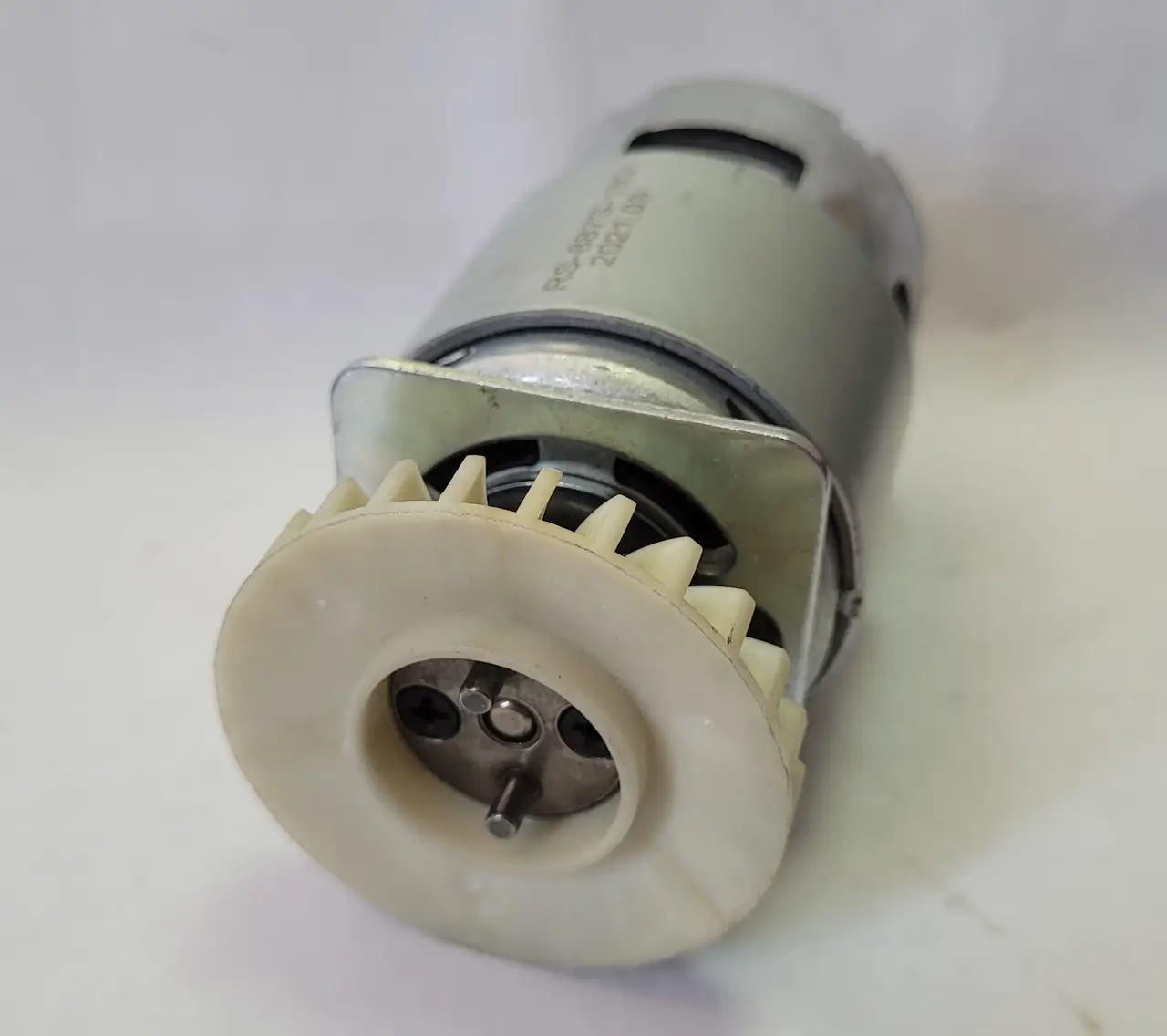 Двигун постійного струму RS-887S-18V