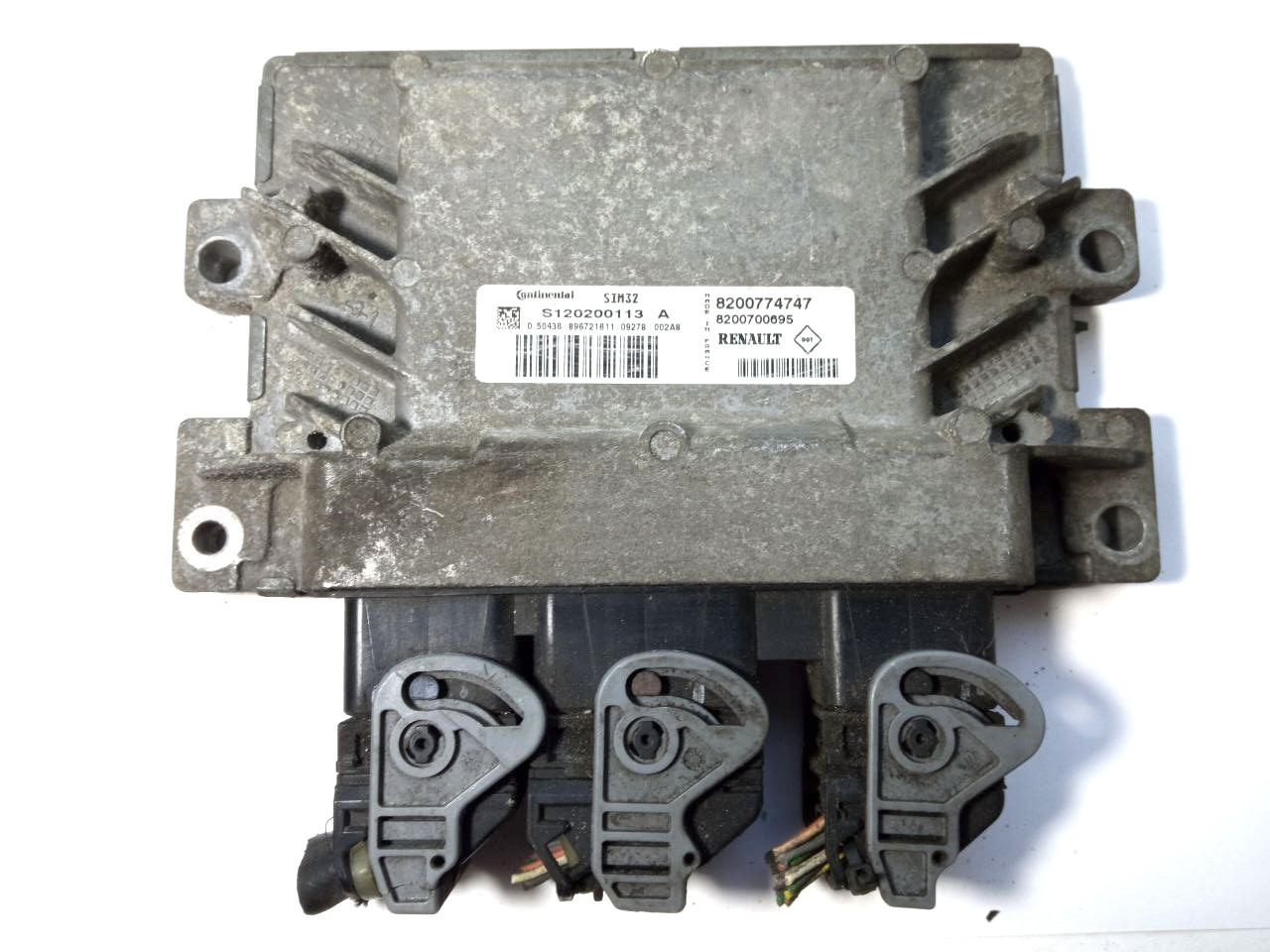 Електронний блок керування renault S120200113A renault 8200774747