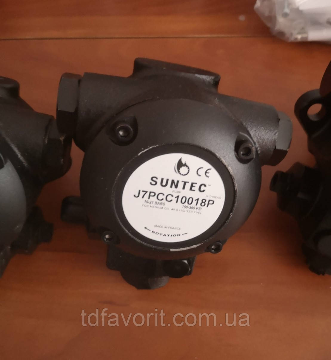 Паливний насос Suntec J 7 CCC 1001 4P