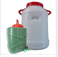 Баки та ємності