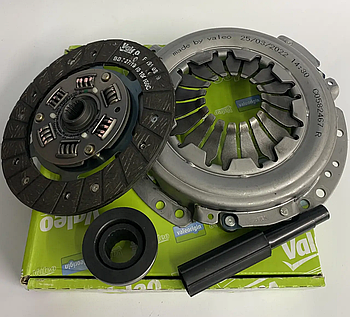 Комплект зчеплення ваз 2101-2107 2121-21213 Нива Valeo