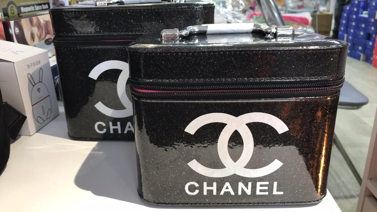 Косметичка Chanel черная