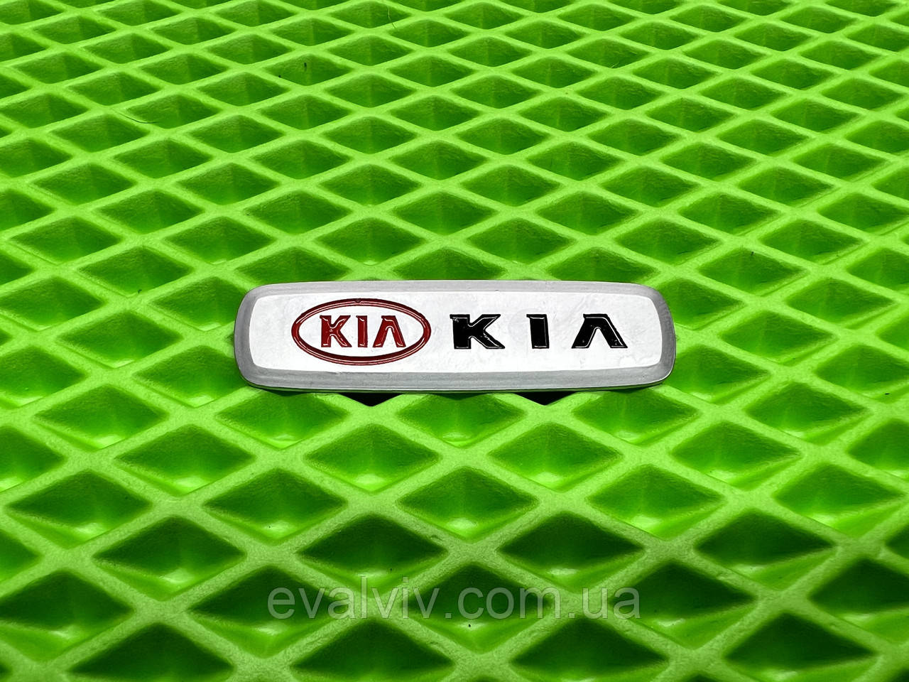 Логотип KIA на килимки для авто та іншу автоатрибутику