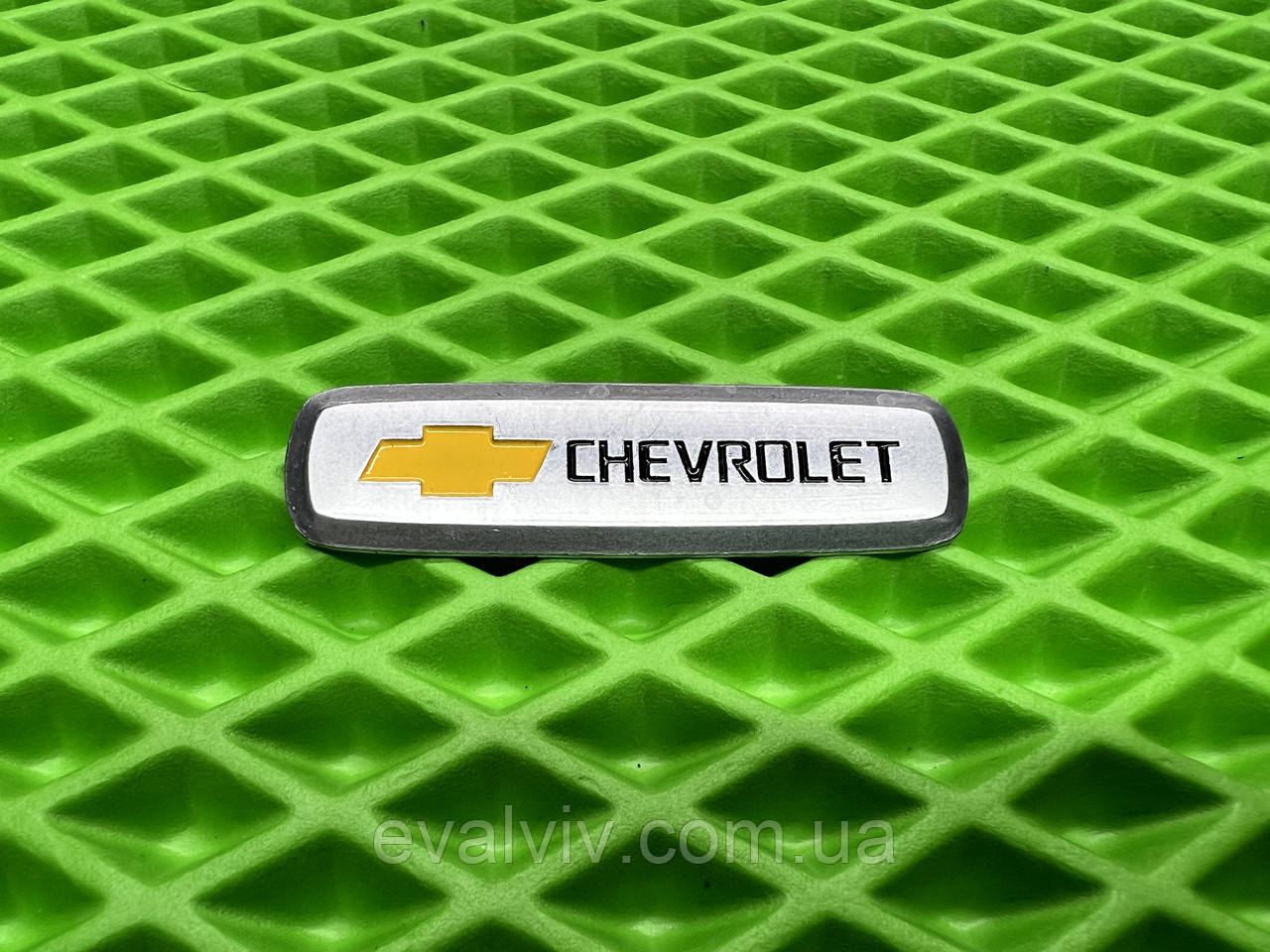 Логотип Chevrolet на килимки для авто та іншу автоатрибутику